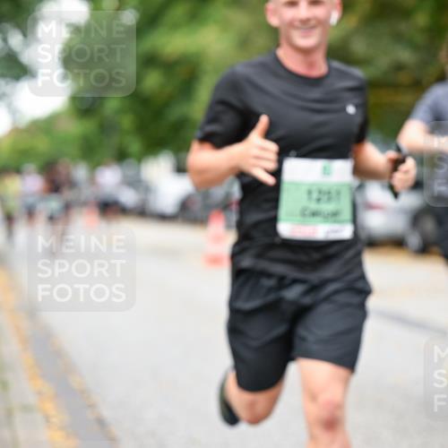 21.09.2025 - PSD Bank Halbmarathon Dr. Thomas Lammeyer http://msf.ph/oto/8918336 21.09.2025 10:35:33 Laufen  meine-sportfotos.de