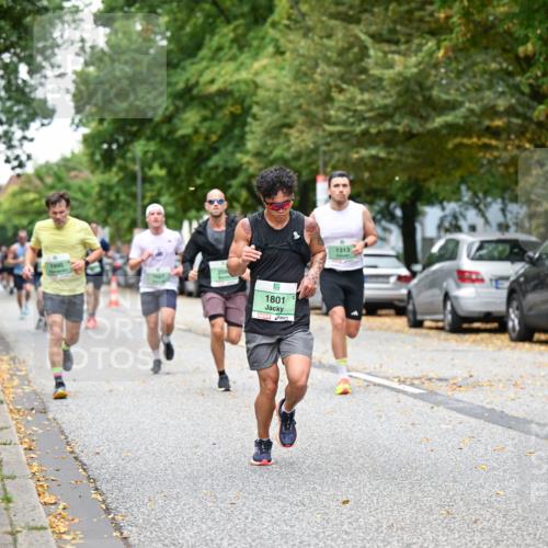 21.09.2025 - PSD Bank Halbmarathon Dr. Thomas Lammeyer http://msf.ph/oto/8918356 21.09.2025 10:35:38 Laufen 1995, 9, 1801, 1313 meine-sportfotos.de