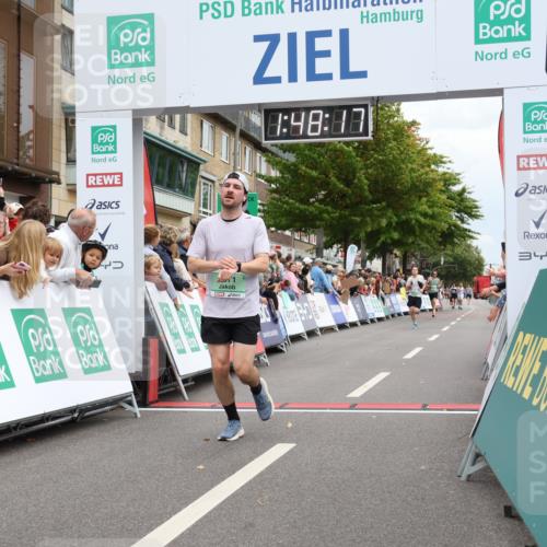 21.09.2025 - PSD Bank Halbmarathon Strokosch-Dieckow http://msf.ph/oto/8918373 21.09.2025 11:47:40 Ziel 1164, 1530, 2049, 2234, 2522, 2971, 3389 meine-sportfotos.de