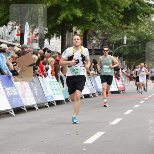 21.09.2025 - PSD Bank Halbmarathon Strokosch-Dieckow http://msf.ph/oto/8918379 21.09.2025 11:47:42 Ziel 1164, 1530, 2049, 2234, 2522, 2570, 2971, 3389 meine-sportfotos.de