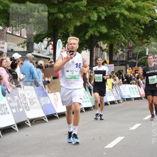 21.09.2025 - PSD Bank Halbmarathon Strokosch-Dieckow http://msf.ph/oto/8918401 21.09.2025 11:47:54 Ziel 2276 meine-sportfotos.de