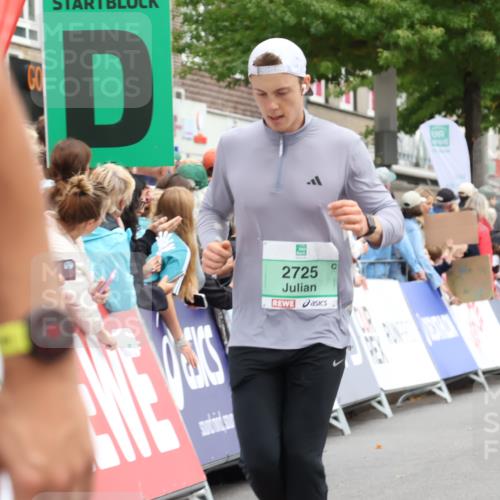 21.09.2025 - PSD Bank Halbmarathon Strokosch-Dieckow http://msf.ph/oto/8918440 21.09.2025 11:48:03 Ziel 1081, 1962, 2193, 2233, 2394, 2725 meine-sportfotos.de