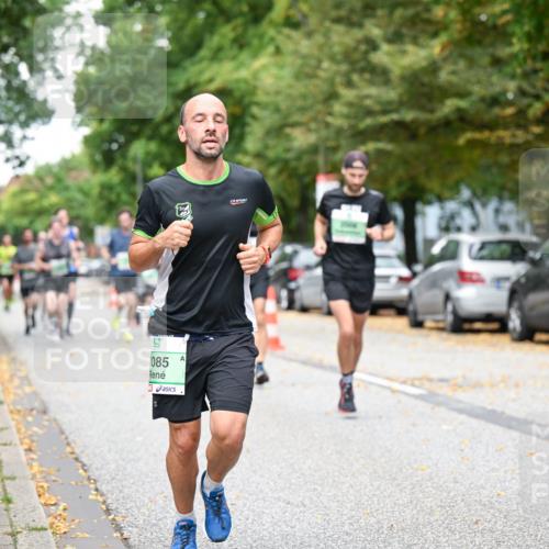 21.09.2025 - PSD Bank Halbmarathon Dr. Thomas Lammeyer http://msf.ph/oto/8918484 21.09.2025 10:35:55 Laufen 085 meine-sportfotos.de