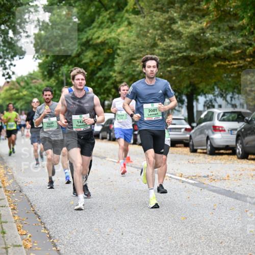 21.09.2025 - PSD Bank Halbmarathon Dr. Thomas Lammeyer http://msf.ph/oto/8918528 21.09.2025 10:36:00 Laufen 1646, 142, 2094, 2001 meine-sportfotos.de