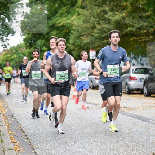 21.09.2025 - PSD Bank Halbmarathon Dr. Thomas Lammeyer http://msf.ph/oto/8918531 21.09.2025 10:36:00 Laufen 1646, 1420, 2094, 2001 meine-sportfotos.de