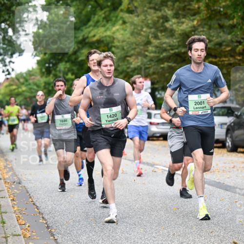 21.09.2025 - PSD Bank Halbmarathon Dr. Thomas Lammeyer http://msf.ph/oto/8918534 21.09.2025 10:36:00 Laufen 042, 1646, 1420, 2001, 1 meine-sportfotos.de