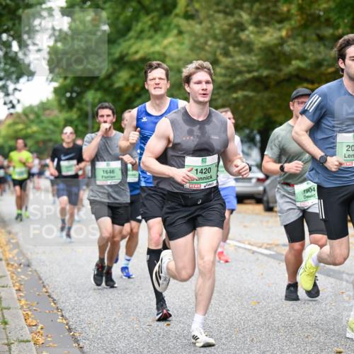 21.09.2025 - PSD Bank Halbmarathon Dr. Thomas Lammeyer http://msf.ph/oto/8918539 21.09.2025 10:36:01 Laufen 1646, 342, 1420, 1904, 5, 2001 meine-sportfotos.de