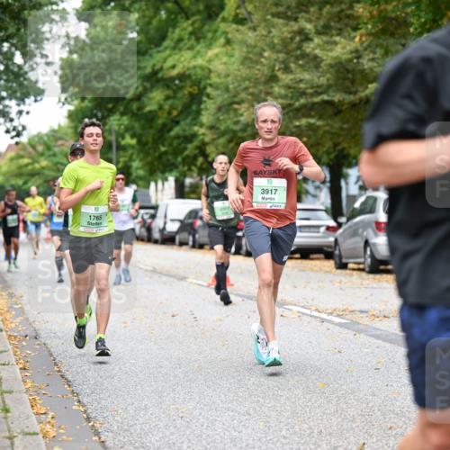 21.09.2025 - PSD Bank Halbmarathon Dr. Thomas Lammeyer http://msf.ph/oto/8918587 21.09.2025 10:36:05 Laufen 1765, 3917, 2013 meine-sportfotos.de