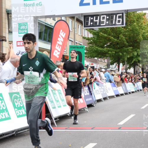 21.09.2025 - PSD Bank Halbmarathon Strokosch-Dieckow http://msf.ph/oto/8918610 21.09.2025 11:48:39 Ziel 1234, 2551, 2561, 3288 meine-sportfotos.de