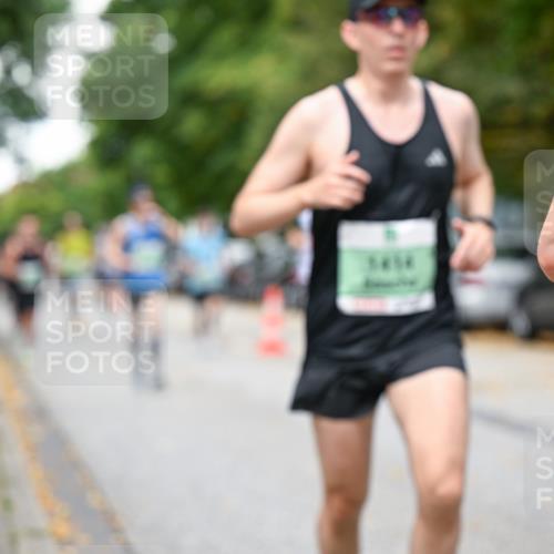 21.09.2025 - PSD Bank Halbmarathon Dr. Thomas Lammeyer http://msf.ph/oto/8918618 21.09.2025 10:36:09 Laufen 3458 meine-sportfotos.de