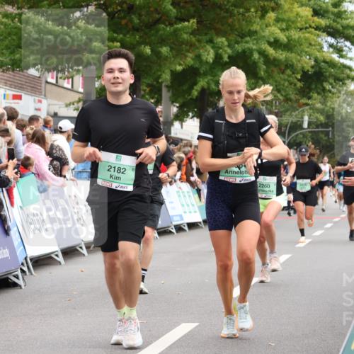 21.09.2025 - PSD Bank Halbmarathon Strokosch-Dieckow http://msf.ph/oto/8918628 21.09.2025 11:48:43 Ziel 1234, 1719, 2182, 2260, 2551, 2561, 2564, 3288 meine-sportfotos.de