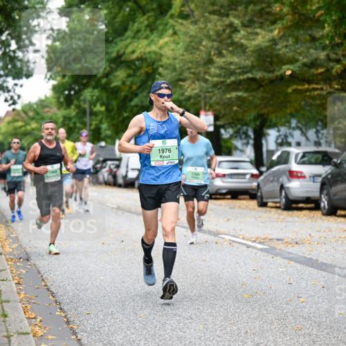 21.09.2025 - PSD Bank Halbmarathon Dr. Thomas Lammeyer http://msf.ph/oto/8918638 21.09.2025 10:36:11 Laufen 1968, 1976, 1705, 1563 meine-sportfotos.de
