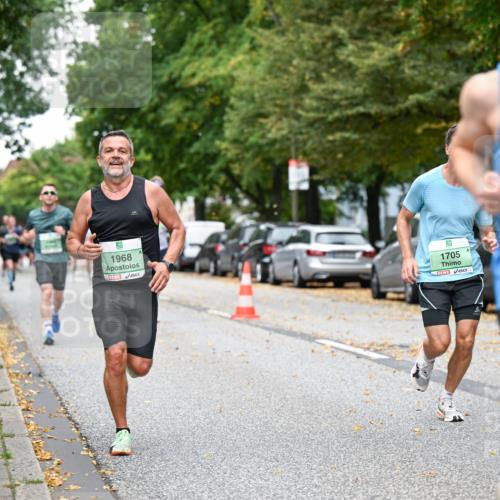 21.09.2025 - PSD Bank Halbmarathon Dr. Thomas Lammeyer http://msf.ph/oto/8918654 21.09.2025 10:36:12 Laufen 1968, 1705, 1976 meine-sportfotos.de