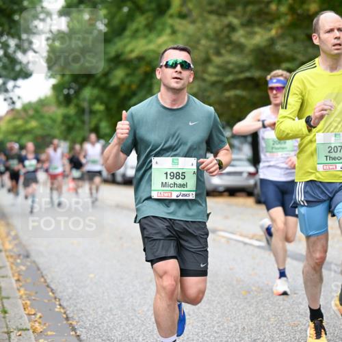 21.09.2025 - PSD Bank Halbmarathon Dr. Thomas Lammeyer http://msf.ph/oto/8918698 21.09.2025 10:36:16 Laufen 680, 1985, 2069, 2073 meine-sportfotos.de