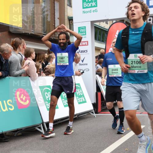 21.09.2025 - PSD Bank Halbmarathon Strokosch-Dieckow http://msf.ph/oto/8918713 21.09.2025 11:48:57 Ziel 1129, 1271, 1983, 1987, 2004, 2053, 2106, 2214, 2415, 2419, 2421, 2438, 2445 meine-sportfotos.de