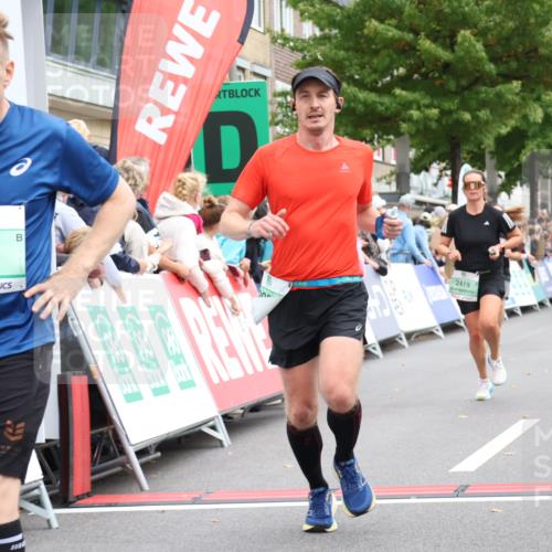 21.09.2025 - PSD Bank Halbmarathon Strokosch-Dieckow http://msf.ph/oto/8918716 21.09.2025 11:48:58 Ziel 1129, 1271, 1983, 1987, 2004, 2053, 2106, 2214, 2335, 2419, 2438, 2445 meine-sportfotos.de