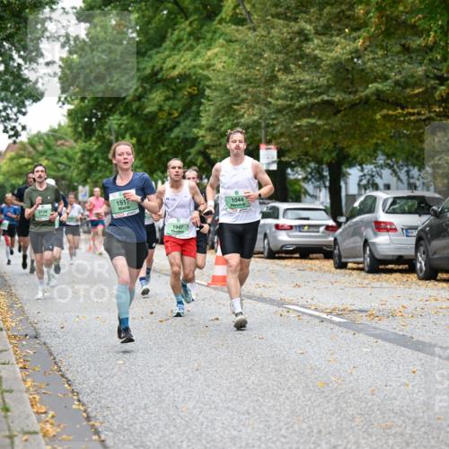 21.09.2025 - PSD Bank Halbmarathon Dr. Thomas Lammeyer http://msf.ph/oto/8918733 21.09.2025 10:36:21 Laufen 2138, 1517, 1947, 1044 meine-sportfotos.de