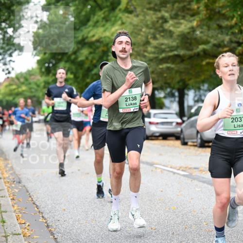 21.09.2025 - PSD Bank Halbmarathon Dr. Thomas Lammeyer http://msf.ph/oto/8918773 21.09.2025 10:36:26 Laufen 6, 2138, 2037 meine-sportfotos.de