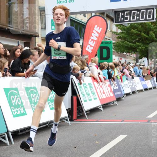 21.09.2025 - PSD Bank Halbmarathon Strokosch-Dieckow http://msf.ph/oto/8918839 21.09.2025 11:49:23 Ziel 1257, 1356, 1692, 2098, 2251, 2463, 2480, 3896 meine-sportfotos.de