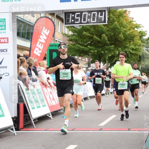 21.09.2025 - PSD Bank Halbmarathon Strokosch-Dieckow http://msf.ph/oto/8918856 21.09.2025 11:49:27 Ziel 1257, 1356, 1692, 2010, 2463, 2480, 2737, 3376, 3896, 4010 meine-sportfotos.de