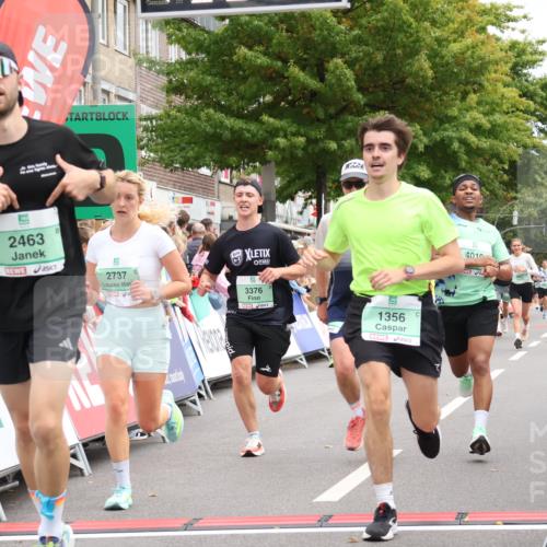 21.09.2025 - PSD Bank Halbmarathon Strokosch-Dieckow http://msf.ph/oto/8918860 21.09.2025 11:49:28 Ziel 1257, 1356, 2010, 2463, 2737, 3376, 3896, 4010 meine-sportfotos.de
