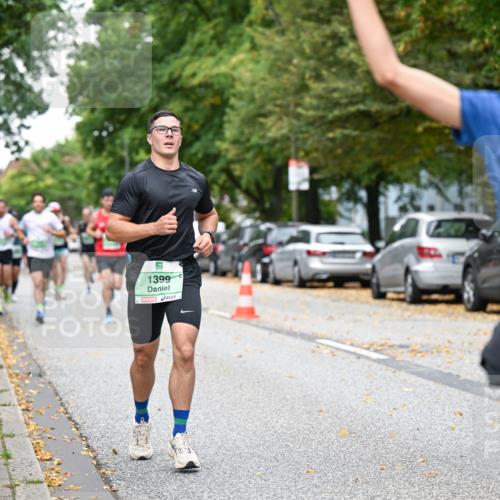 21.09.2025 - PSD Bank Halbmarathon Dr. Thomas Lammeyer http://msf.ph/oto/8918894 21.09.2025 10:36:38 Laufen 1399, 1970 meine-sportfotos.de