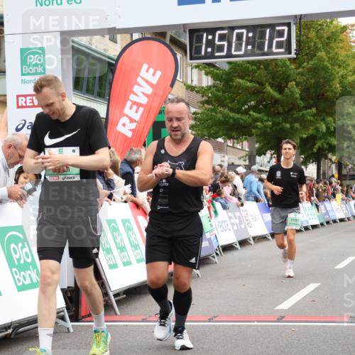 21.09.2025 - PSD Bank Halbmarathon Strokosch-Dieckow http://msf.ph/oto/8918896 21.09.2025 11:49:35 Ziel 1356, 2010, 2101, 2322, 2463, 2607, 2737, 2830, 3376, 4010 meine-sportfotos.de