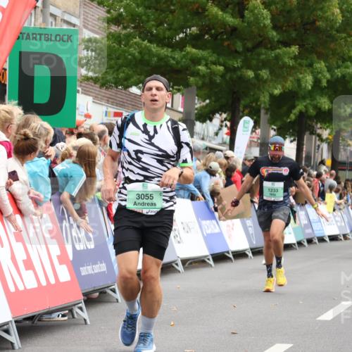 21.09.2025 - PSD Bank Halbmarathon Strokosch-Dieckow http://msf.ph/oto/8918914 21.09.2025 11:49:41 Ziel 1233, 1657, 2101, 2322, 2607, 2830, 3055 meine-sportfotos.de