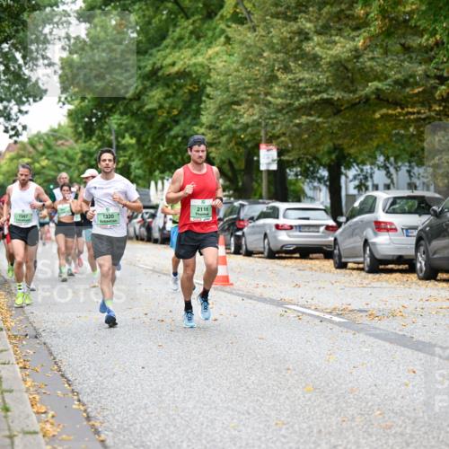 21.09.2025 - PSD Bank Halbmarathon Dr. Thomas Lammeyer http://msf.ph/oto/8918917 21.09.2025 10:36:41 Laufen 2116, 1997, 1320 meine-sportfotos.de