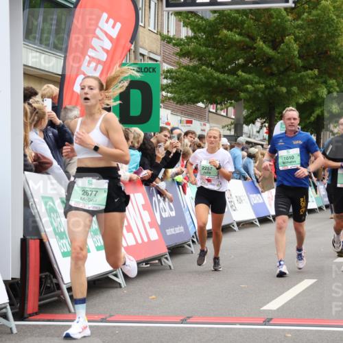 21.09.2025 - PSD Bank Halbmarathon Strokosch-Dieckow http://msf.ph/oto/8919019 21.09.2025 11:50:01 Ziel 1010, 1221, 2065, 2181, 2257, 2677, 3086, 3665 meine-sportfotos.de