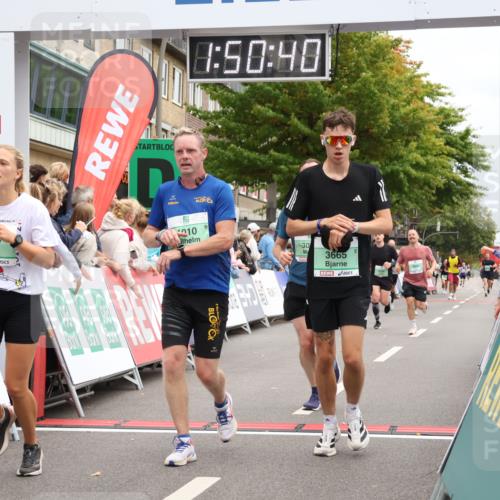 21.09.2025 - PSD Bank Halbmarathon Strokosch-Dieckow http://msf.ph/oto/8919031 21.09.2025 11:50:03 Ziel 1010, 1221, 1328, 2181, 2257, 2677, 3086, 3665, 3941 meine-sportfotos.de