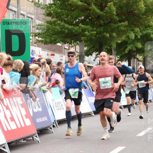 21.09.2025 - PSD Bank Halbmarathon Strokosch-Dieckow http://msf.ph/oto/8919043 21.09.2025 11:50:06 Ziel 1010, 1040, 1221, 1328, 2056, 2257, 2601, 2677, 3086, 3665, 3941 meine-sportfotos.de