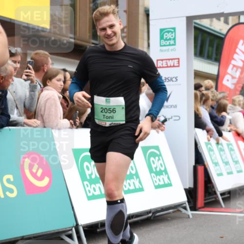 21.09.2025 - PSD Bank Halbmarathon Strokosch-Dieckow http://msf.ph/oto/8919060 21.09.2025 11:50:10 Ziel 1010, 1040, 1328, 2056, 2257, 2601, 3086, 3665, 3941 meine-sportfotos.de