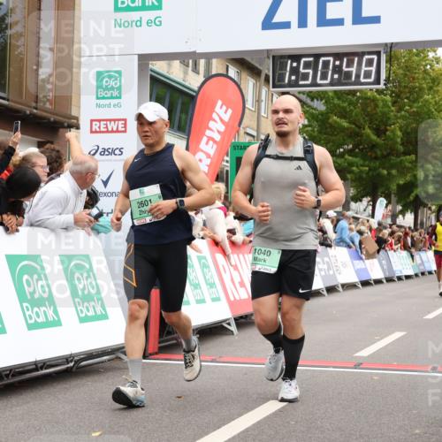 21.09.2025 - PSD Bank Halbmarathon Strokosch-Dieckow http://msf.ph/oto/8919070 21.09.2025 11:50:11 Ziel 1040, 1328, 2056, 2387, 2601, 3086, 3941 meine-sportfotos.de