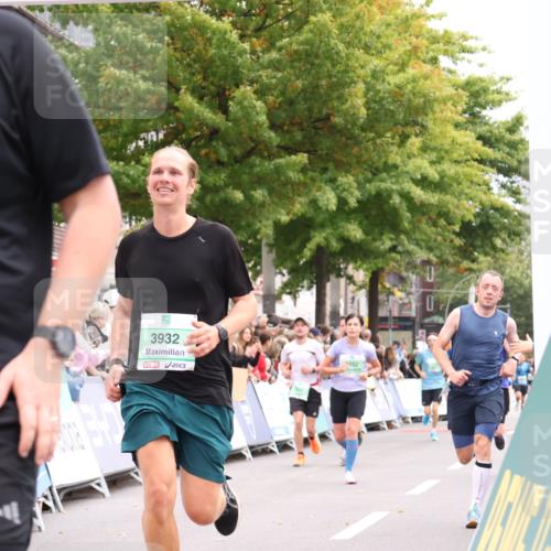 21.09.2025 - PSD Bank Halbmarathon Strokosch-Dieckow http://msf.ph/oto/8919121 21.09.2025 11:50:21 Ziel 1059, 1086, 2060, 2334, 2387, 2414, 2455, 3932, 4002 meine-sportfotos.de