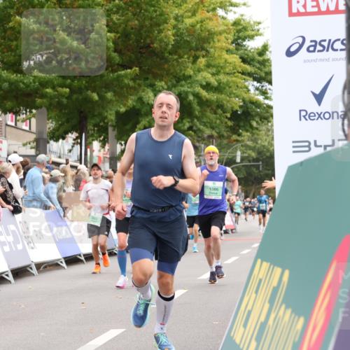 21.09.2025 - PSD Bank Halbmarathon Strokosch-Dieckow http://msf.ph/oto/8919126 21.09.2025 11:50:23 Ziel 1059, 1086, 2060, 2152, 2205, 2334, 2387, 2414, 2455, 3932, 4002 meine-sportfotos.de