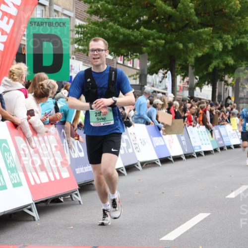 21.09.2025 - PSD Bank Halbmarathon Strokosch-Dieckow http://msf.ph/oto/8919178 21.09.2025 11:50:31 Ziel 1086, 1580, 2152, 2205, 2245, 2455, 2571 meine-sportfotos.de