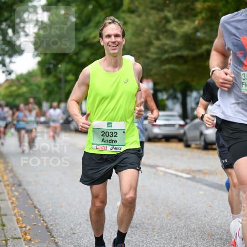 21.09.2025 - PSD Bank Halbmarathon Dr. Thomas Lammeyer http://msf.ph/oto/8919179 21.09.2025 10:37:07 Laufen 2032, 14, 3572 meine-sportfotos.de