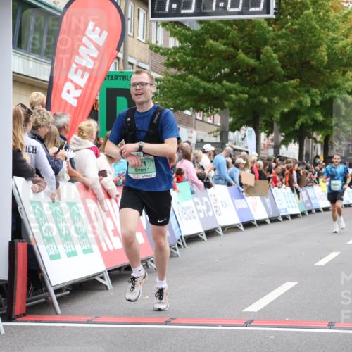 21.09.2025 - PSD Bank Halbmarathon Strokosch-Dieckow http://msf.ph/oto/8919180 21.09.2025 11:50:32 Ziel 1086, 1580, 2152, 2205, 2245, 2571, 3937 meine-sportfotos.de