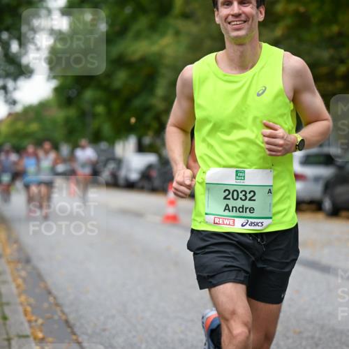 21.09.2025 - PSD Bank Halbmarathon Dr. Thomas Lammeyer http://msf.ph/oto/8919185 21.09.2025 10:37:08 Laufen 2032 meine-sportfotos.de