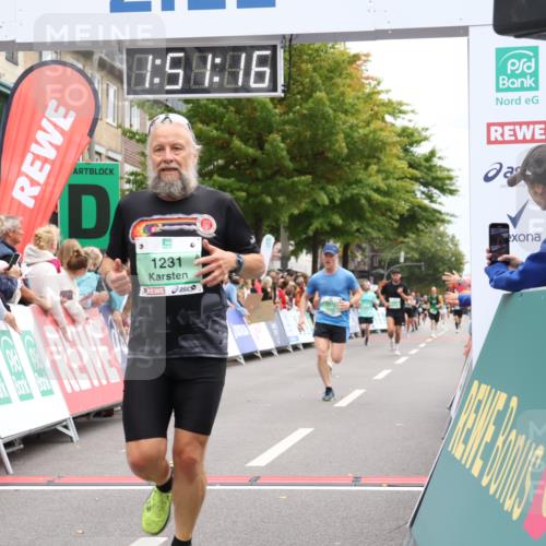 21.09.2025 - PSD Bank Halbmarathon Strokosch-Dieckow http://msf.ph/oto/8919214 21.09.2025 11:50:40 Ziel 1231, 2571, 2572, 2811, 3937 meine-sportfotos.de