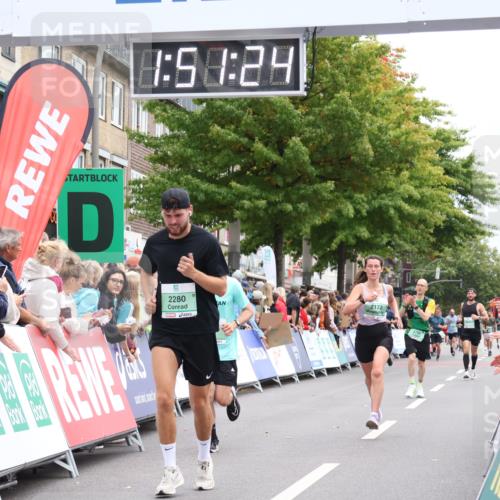 21.09.2025 - PSD Bank Halbmarathon Strokosch-Dieckow http://msf.ph/oto/8919247 21.09.2025 11:50:47 Ziel 1231, 2172, 2280, 2572, 2811, 2934 meine-sportfotos.de