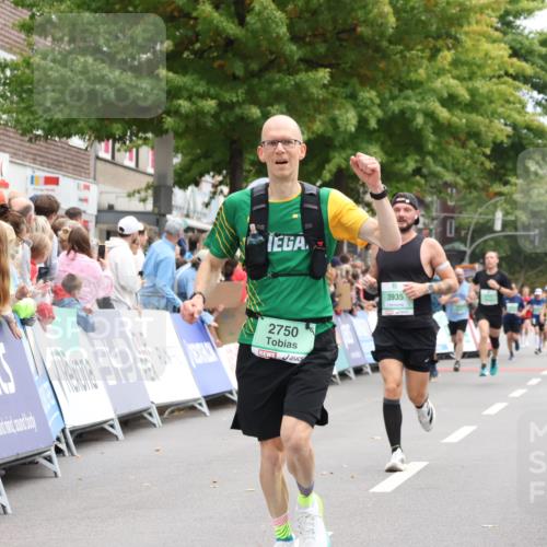 21.09.2025 - PSD Bank Halbmarathon Strokosch-Dieckow http://msf.ph/oto/8919267 21.09.2025 11:50:52 Ziel 2172, 2280, 2298, 2750, 2934, 3935 meine-sportfotos.de