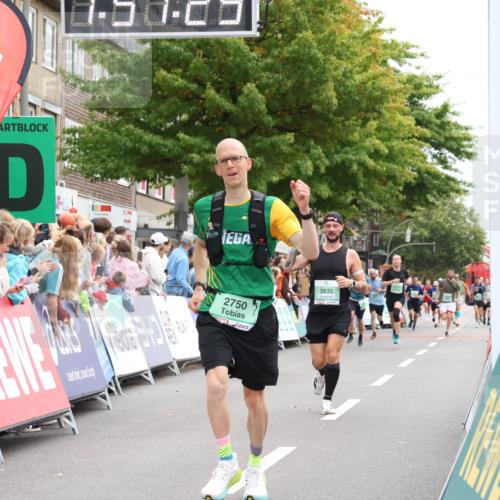 21.09.2025 - PSD Bank Halbmarathon Strokosch-Dieckow http://msf.ph/oto/8919270 21.09.2025 11:50:52 Ziel 2172, 2280, 2298, 2750, 2934, 3935 meine-sportfotos.de
