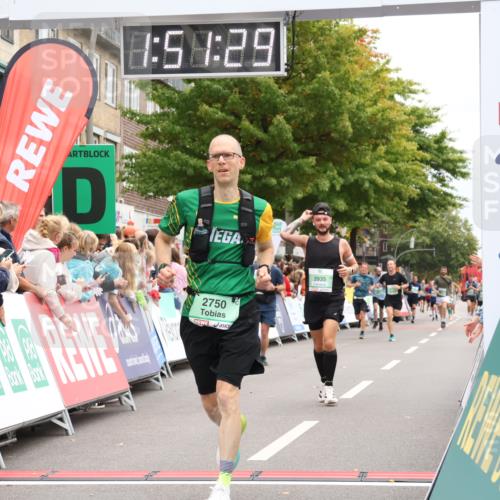 21.09.2025 - PSD Bank Halbmarathon Strokosch-Dieckow http://msf.ph/oto/8919274 21.09.2025 11:50:52 Ziel 2172, 2280, 2298, 2750, 2934, 3935 meine-sportfotos.de