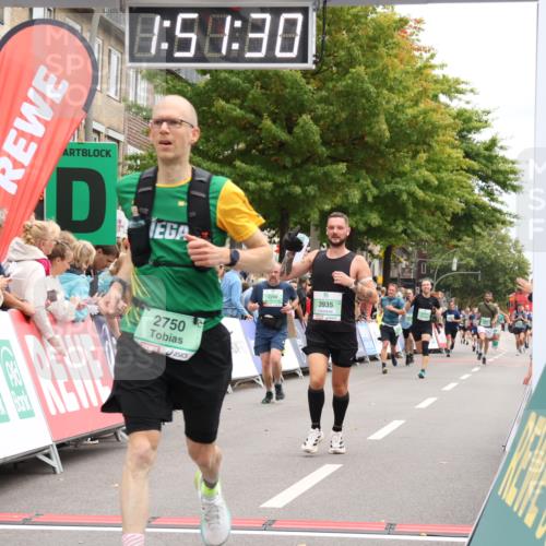 21.09.2025 - PSD Bank Halbmarathon Strokosch-Dieckow http://msf.ph/oto/8919277 21.09.2025 11:50:53 Ziel 2172, 2280, 2298, 2750, 2934, 3935 meine-sportfotos.de