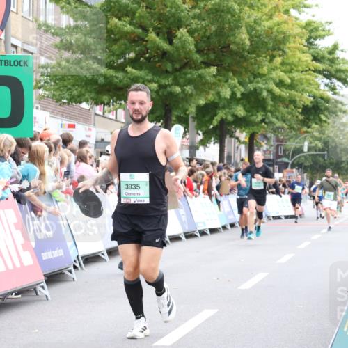 21.09.2025 - PSD Bank Halbmarathon Strokosch-Dieckow http://msf.ph/oto/8919282 21.09.2025 11:50:54 Ziel 2172, 2177, 2280, 2298, 2750, 2934, 3935 meine-sportfotos.de