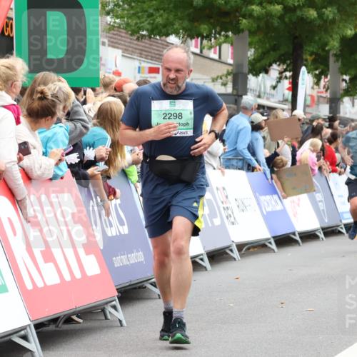 21.09.2025 - PSD Bank Halbmarathon Strokosch-Dieckow http://msf.ph/oto/8919290 21.09.2025 11:50:56 Ziel 2172, 2177, 2298, 2559, 2750, 2934, 3935 meine-sportfotos.de