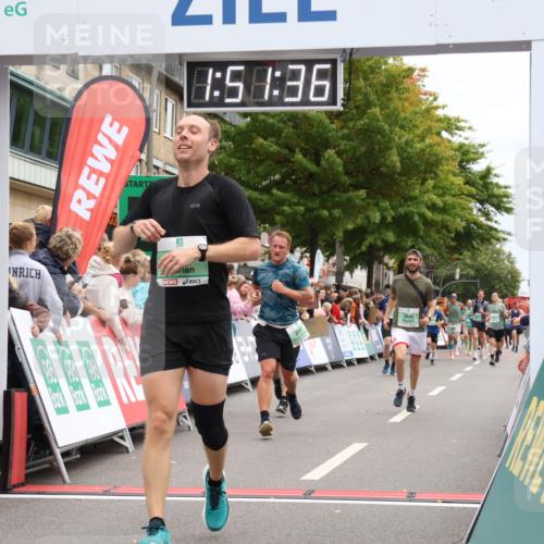 21.09.2025 - PSD Bank Halbmarathon Strokosch-Dieckow http://msf.ph/oto/8919316 21.09.2025 11:50:59 Ziel 2177, 2298, 2559, 2620, 2750, 3649, 3935 meine-sportfotos.de