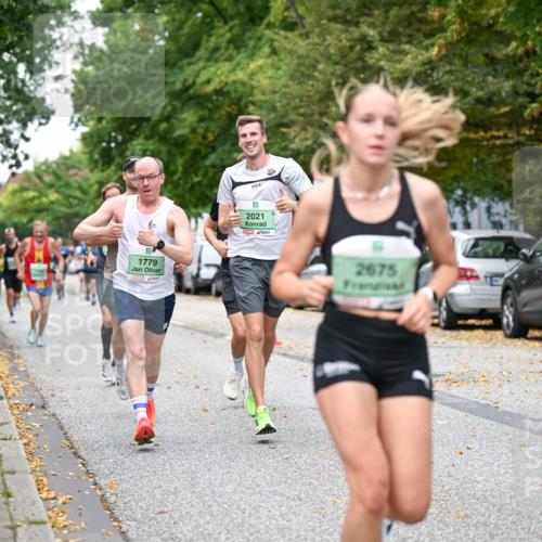 21.09.2025 - PSD Bank Halbmarathon Dr. Thomas Lammeyer http://msf.ph/oto/8919318 21.09.2025 10:37:22 Laufen 1779, 73, 5, 5, 2021, 2675 meine-sportfotos.de
